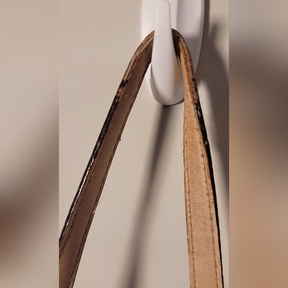 C - Michael Kors Jet Set brown monogram Vegan leather handbag - Picture 3 of 14